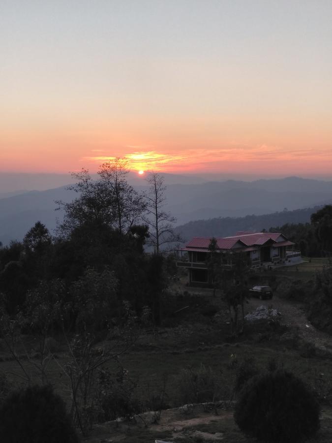 Maa Ananda Mayee Guest House Binsar Exteriör bild