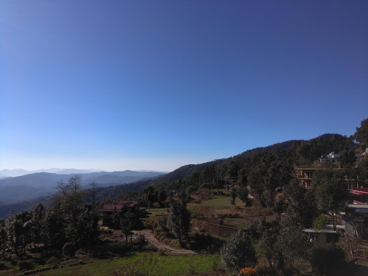 Maa Ananda Mayee Guest House Binsar Exteriör bild